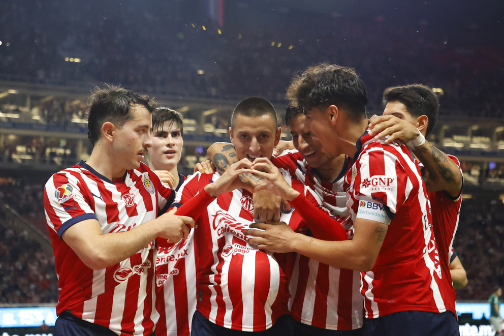 Plano Deportivo Chivas Recibe Por Fin Buenas Noticias Recupera