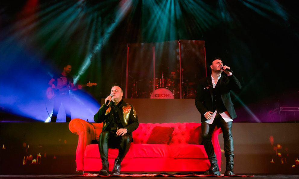 Pinta Río Roma la noche de 'Rojo Tour'