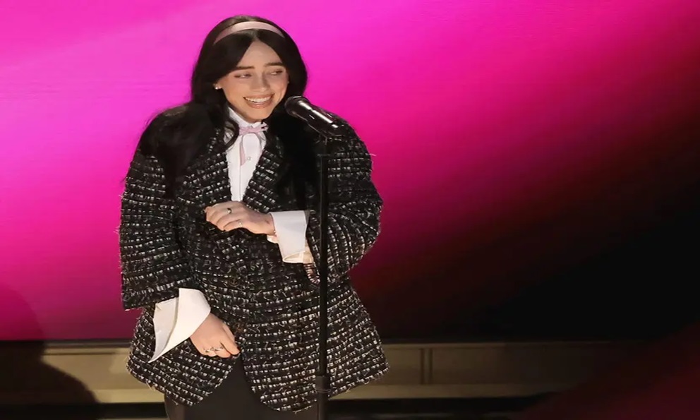 Billie Eilish recibe ovación de pie en los premios Oscar 2024