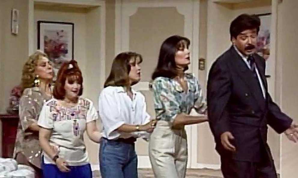 Dr. Cándido Pérez Apple TV