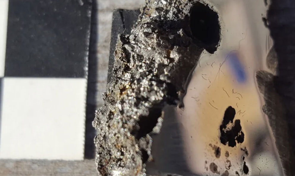 They find a meteorite with two minerals never seen before on Earth