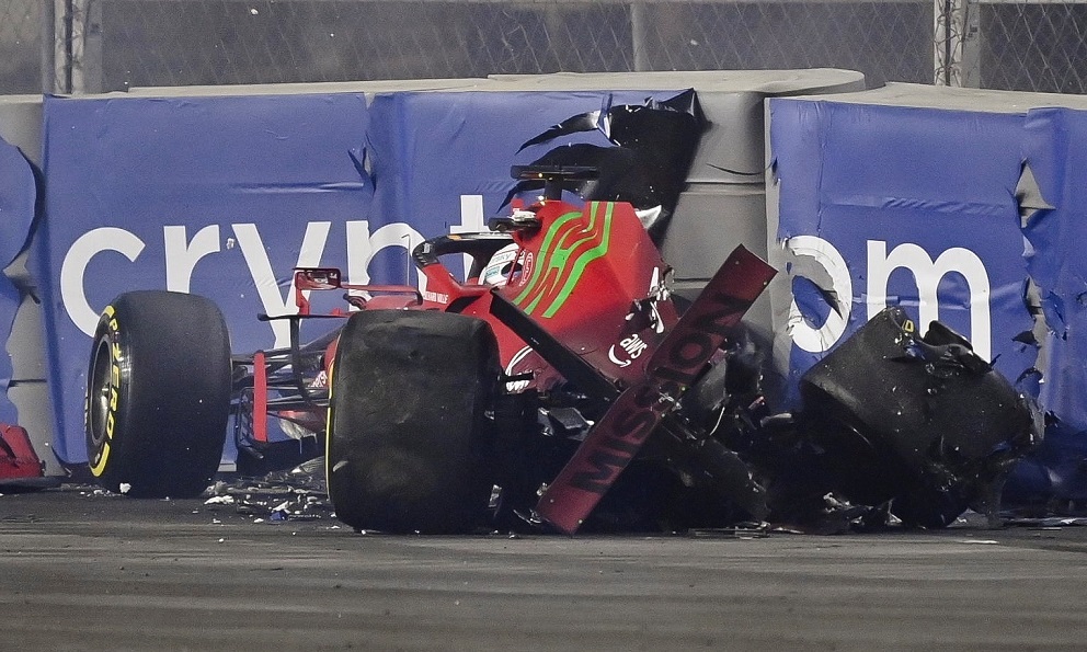 Plano Deportivo Charles Leclerc sufre impactante choque en Arabia Saudita