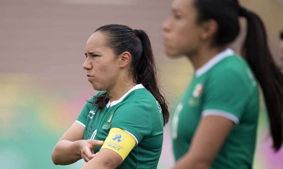 Plano Deportivo Charlyn, 'impresionada' con lo que vive una futbolista en México - Vimarsana News