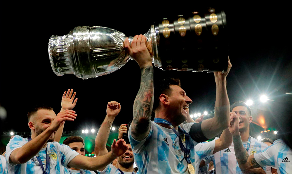 Plano Deportivo Menotti hace una hermosa reflexión sobre Maradona y Messi - Vimarsana News
