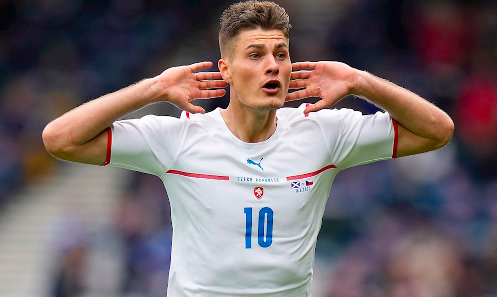 Plano Deportivo La República Checa muestra su poder