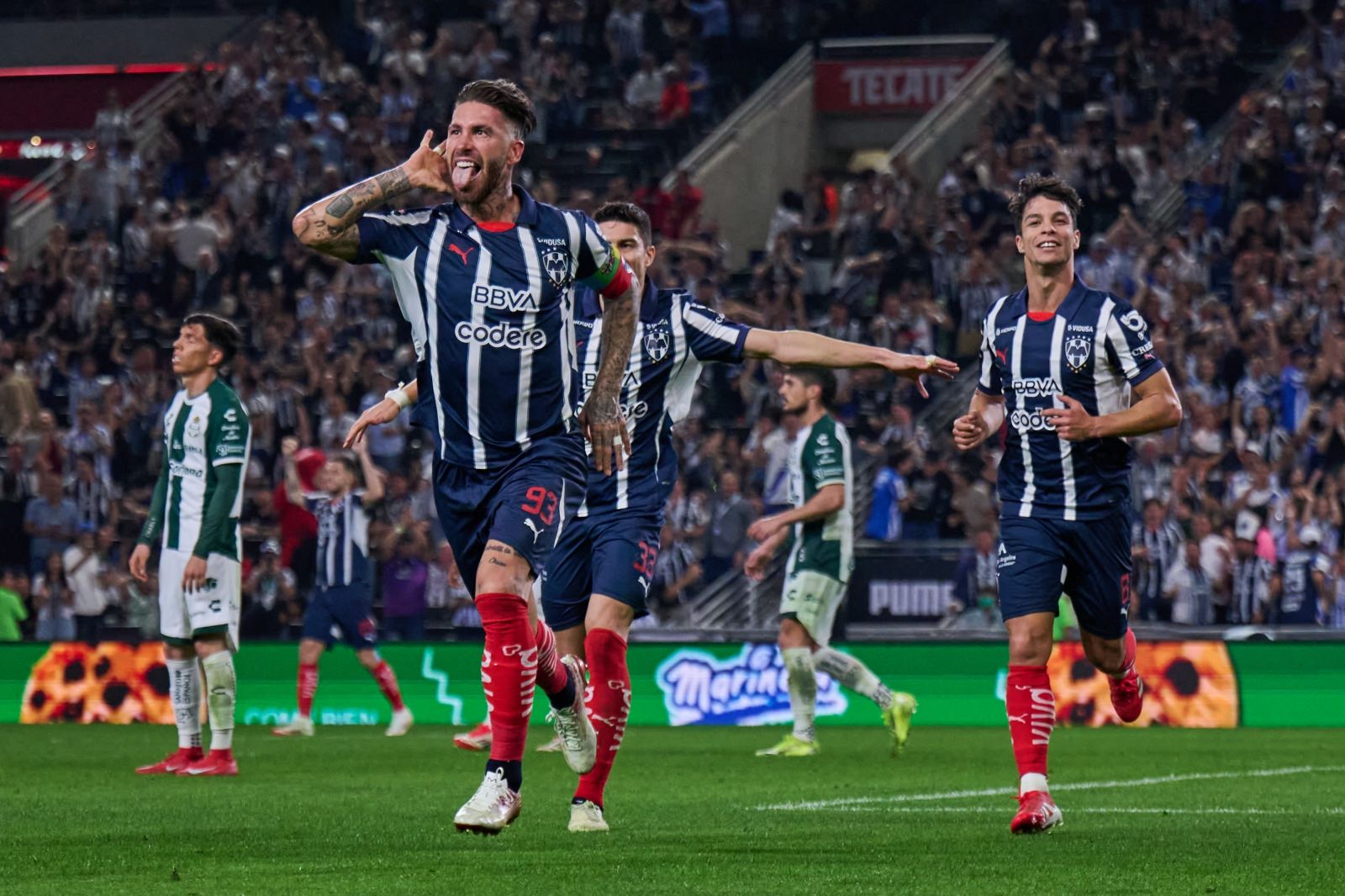 Sergio Ramos se estrena con gol y Rayados vence a Santos 