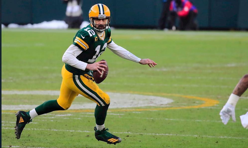 Plano Deportivo Rodgers entrena con Packers; su futuro sigue incierto - Vimarsana News